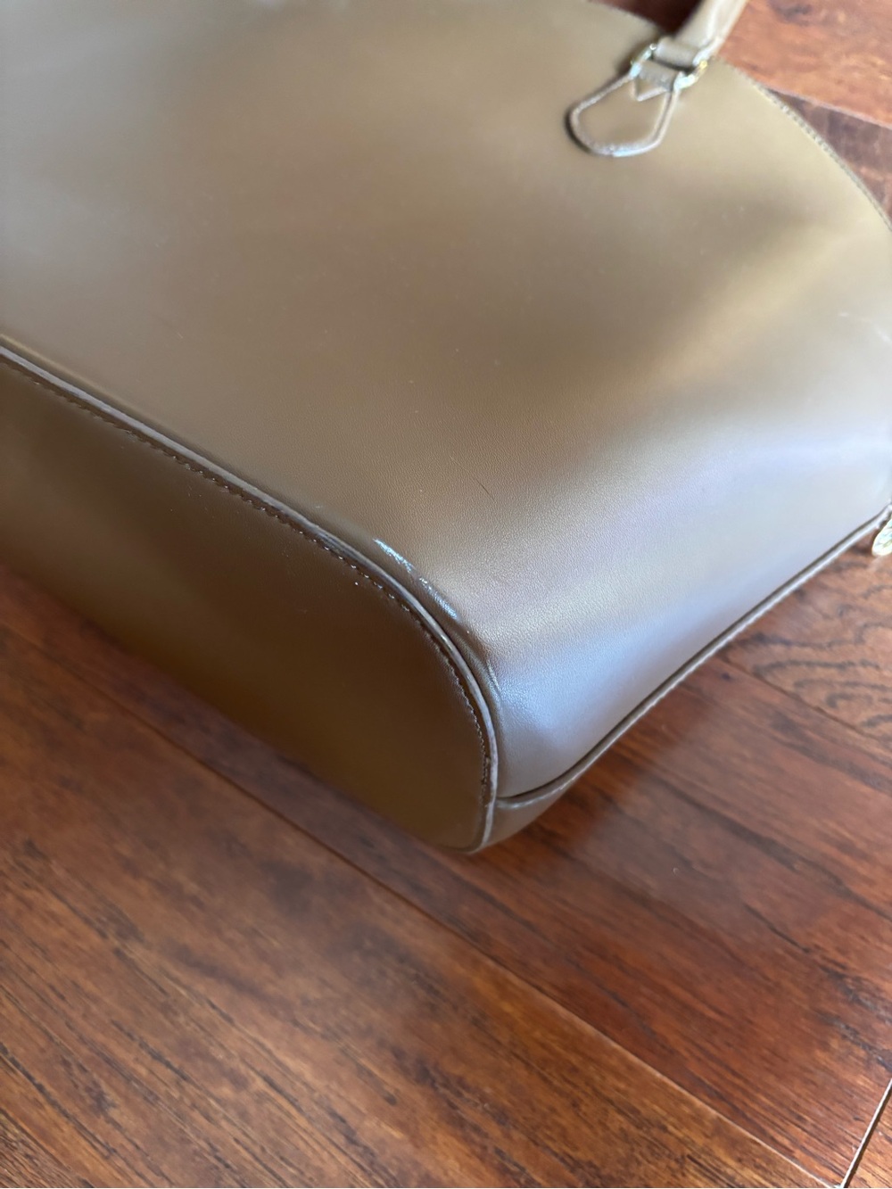 Caramel Faux Leather Work Tote Laptop Bag | Gold Bow Details | NWOT - Picture 12 of 14
